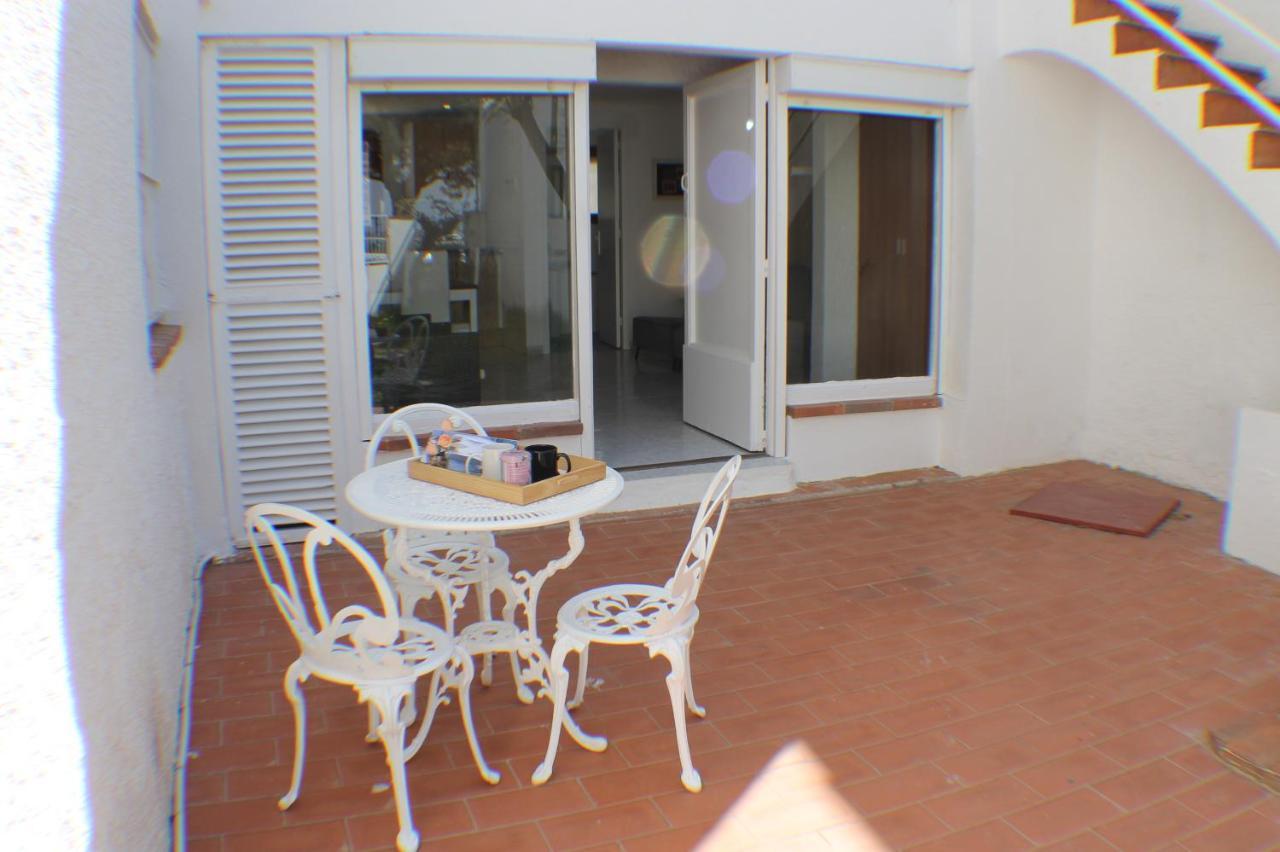 Agi Port De Rosas Apartment Exterior photo