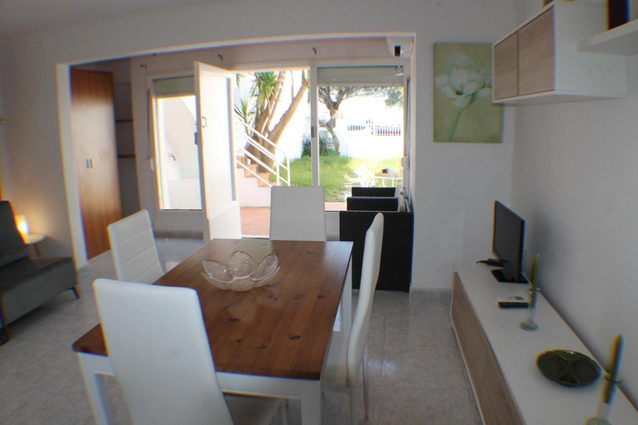 Agi Port De Rosas Apartment Exterior photo