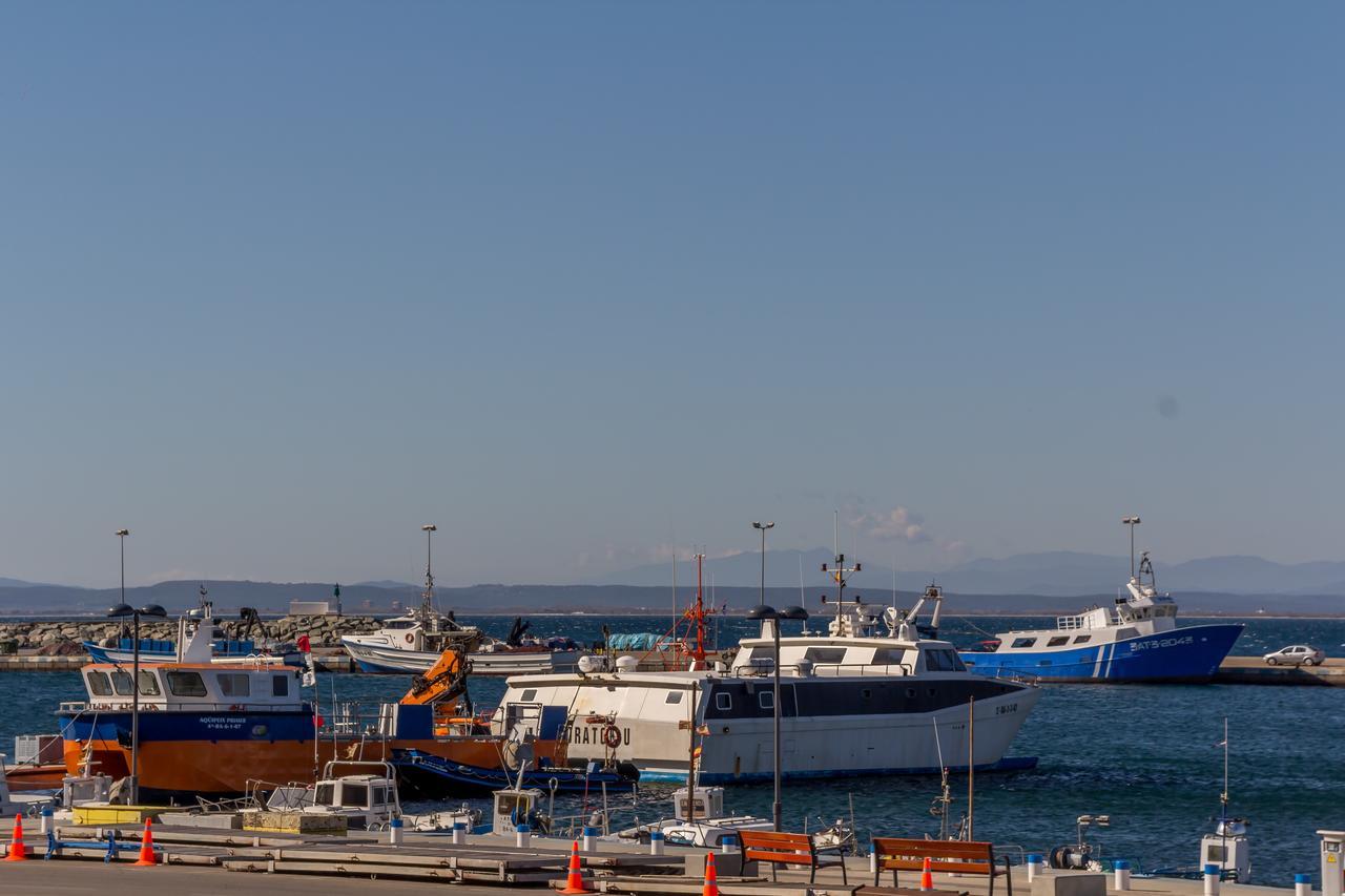 Agi Port De Rosas Apartment Exterior photo